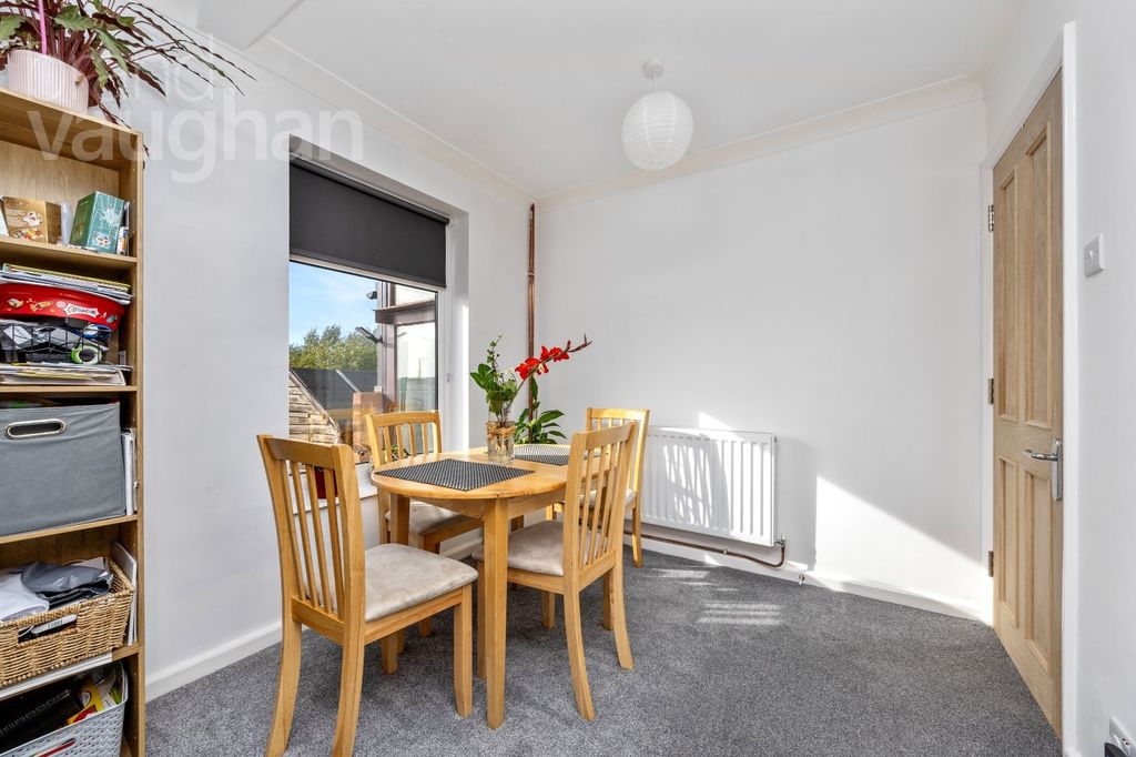 Property photo 3 of 17 Picture No. 64