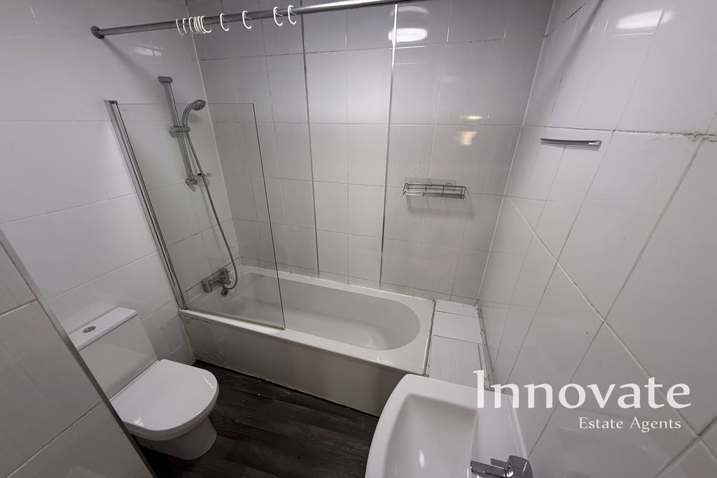 Property photo 3 of 5 Photo 9