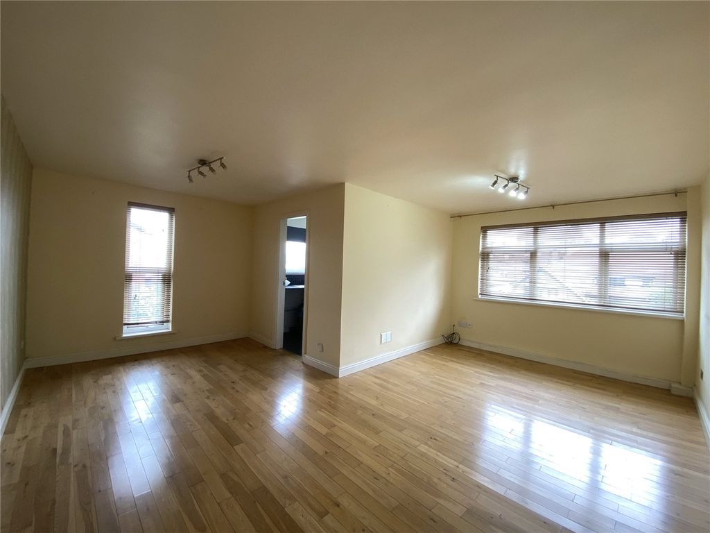 Property photo 2 of 10 Picture No. 10