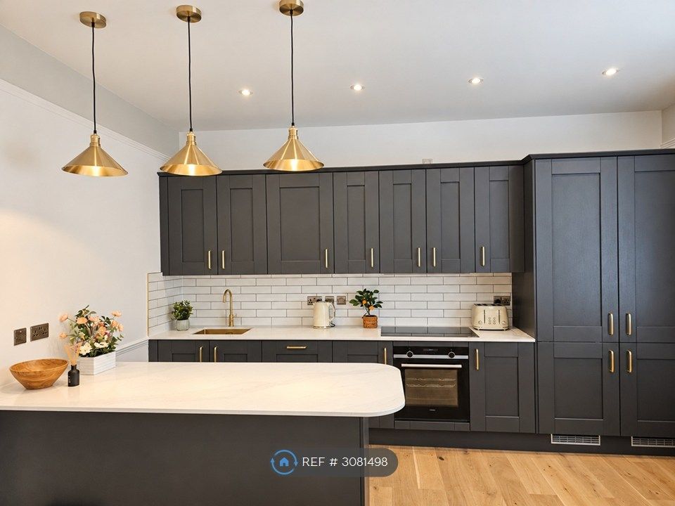 Property photo 1 of 15 Kitchen