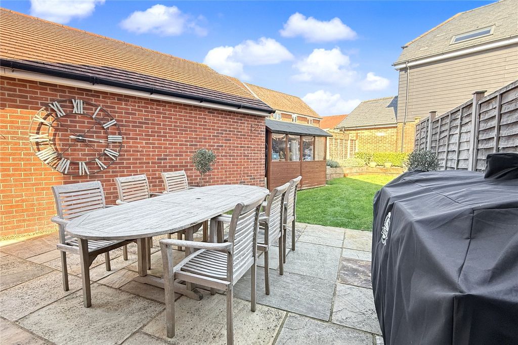 Property photo 2 of 17 Picture 2