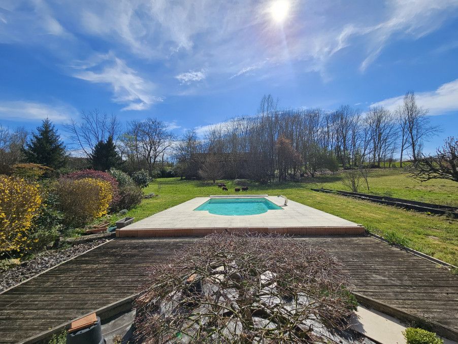 Property photo 3 of 24