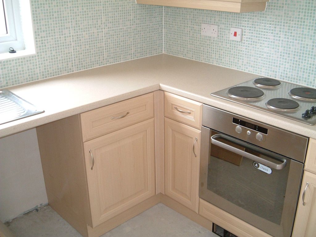 Property photo 2 of 9