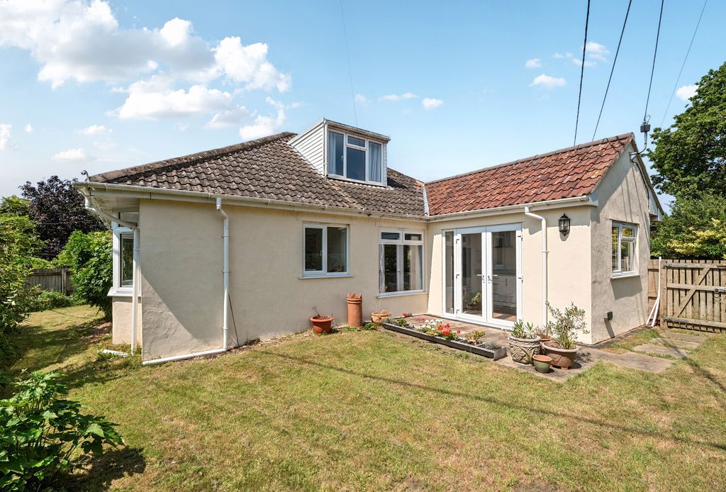 Property photo 2 of 25 1492332-5-6A50d3c...