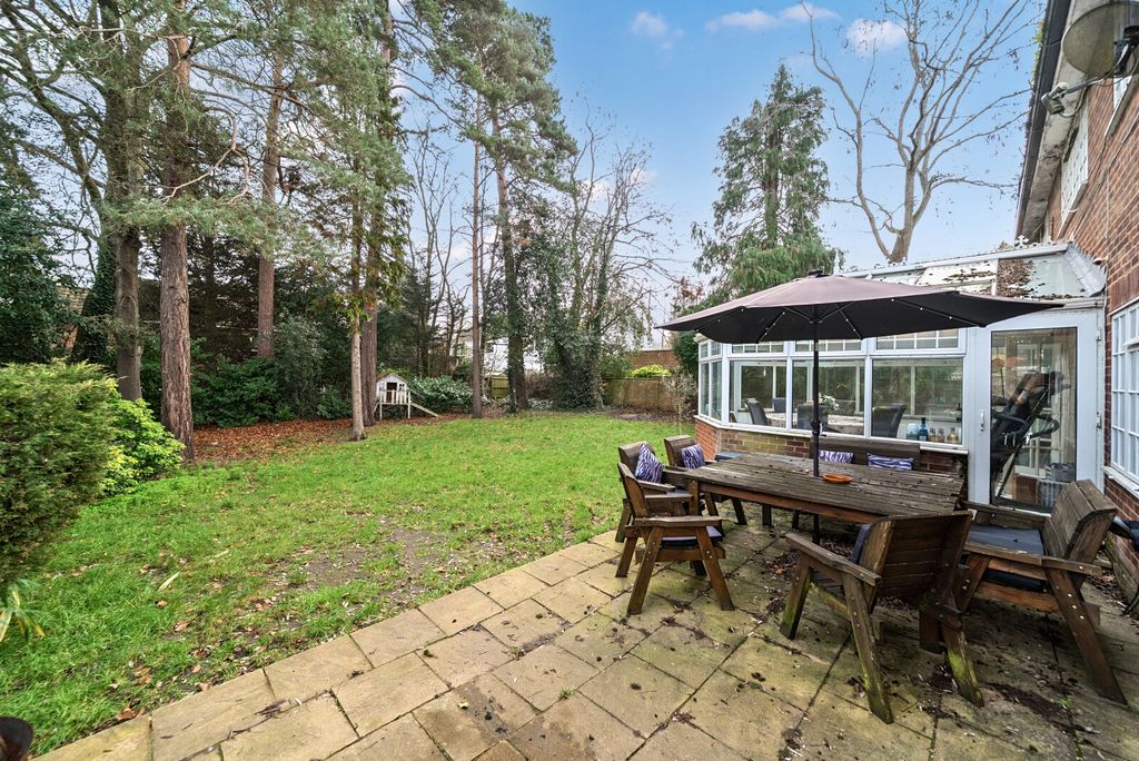 Additional image 8 of 4 bed detached house for saleEllesmere Road, Weybridge KT13