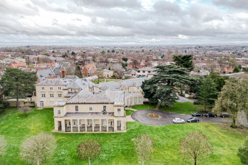 Additional image 23 of 2 bed maisonette for saleRepton Hall, Carriage Drive, Bristol BS10