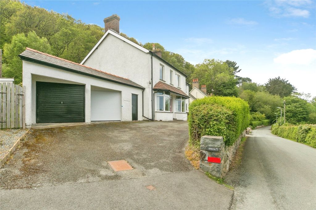Property photo 2 of 32 Picture No. 32