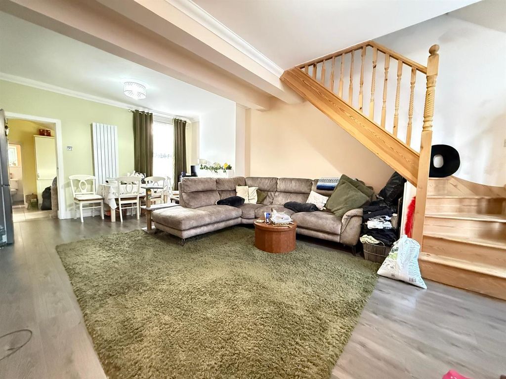 Property photo 3 of 14 03.Jpg