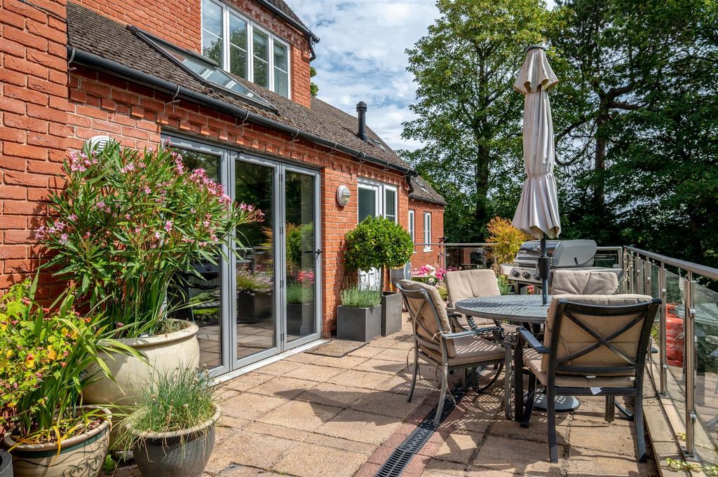 Property photo 3 of 55 Exterior And Gardens