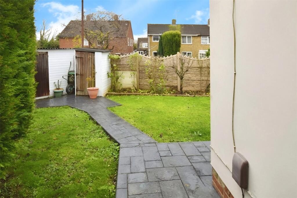 Property photo 1 of 8