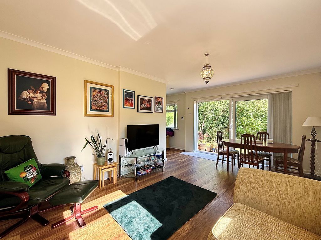 Property photo 3 of 14 Photo 5