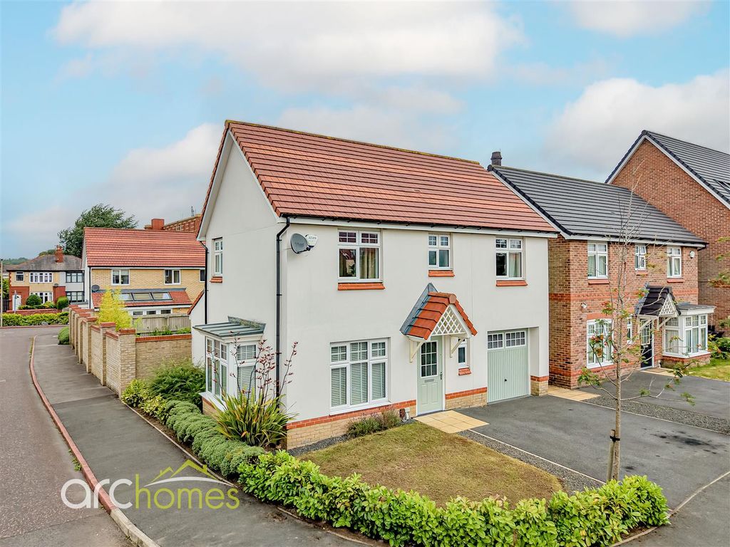 Property photo 1 of 33 Spinningfied-1.Jpg