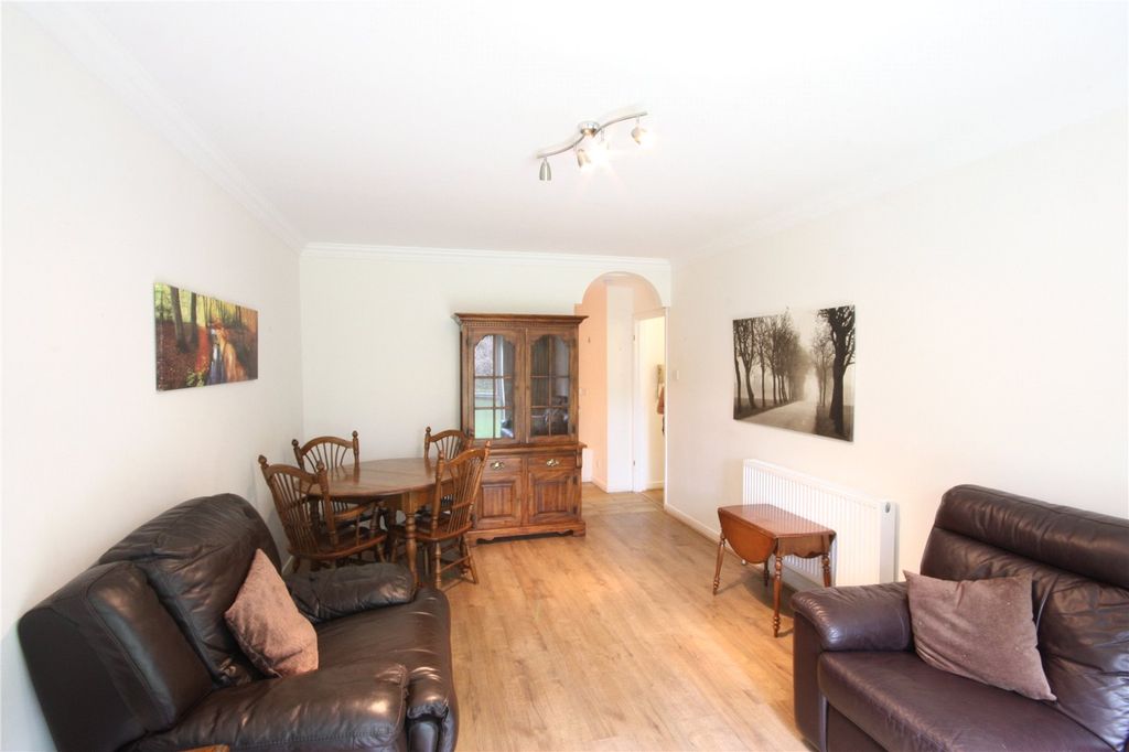 Property photo 3 of 4 Picture No. 03