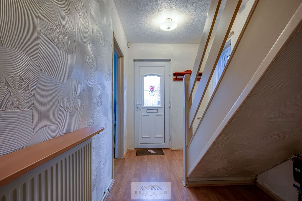 Property photo 3 of 23