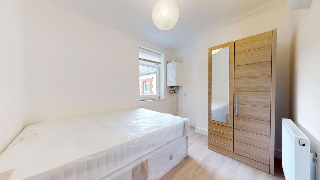 Property photo 3 of 6 Photo 3