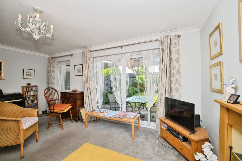 Property photo 3 of 18