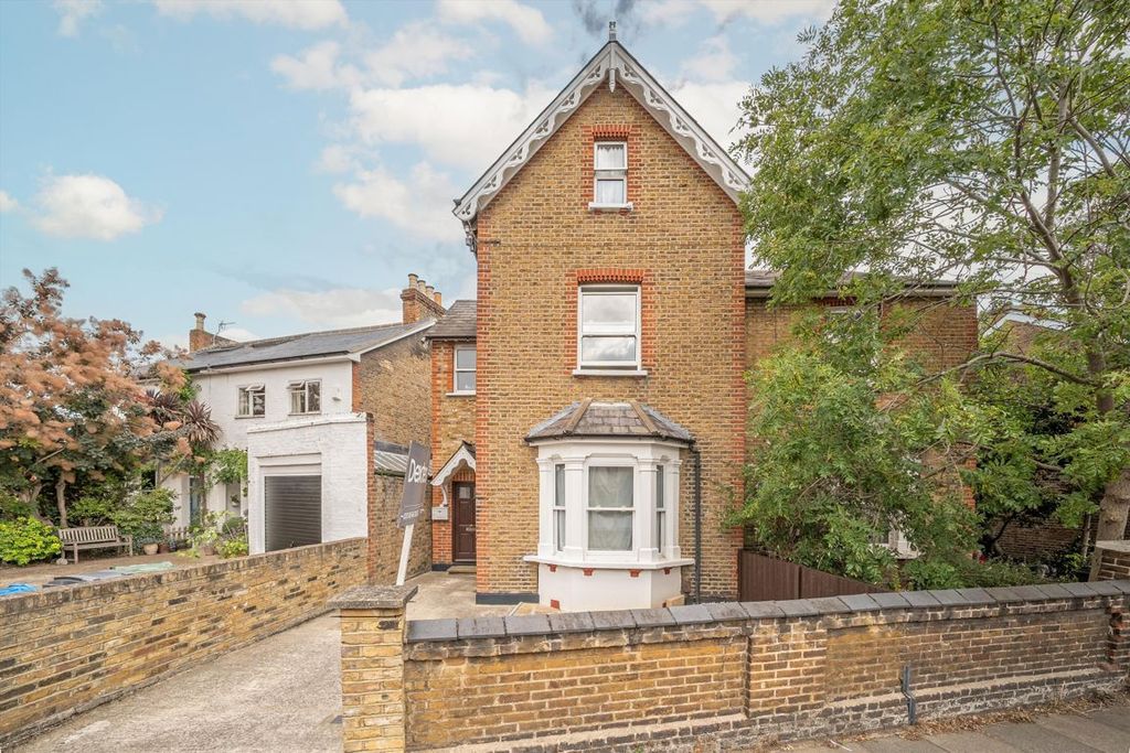 Property photo 1 of 6