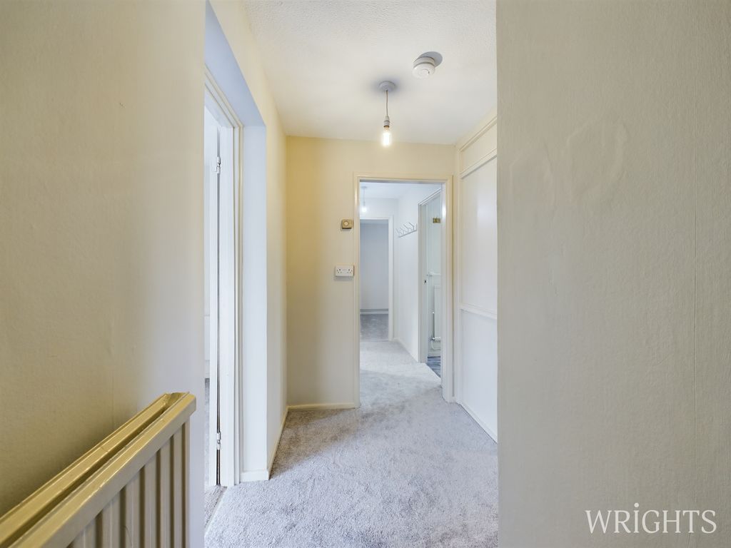 Property photo 2 of 8 Cam02796G0-Pr0284-Still010