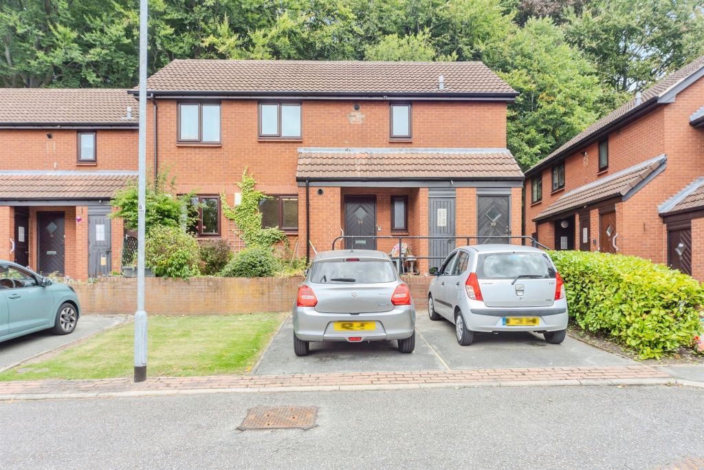 Property photo 1 of 18