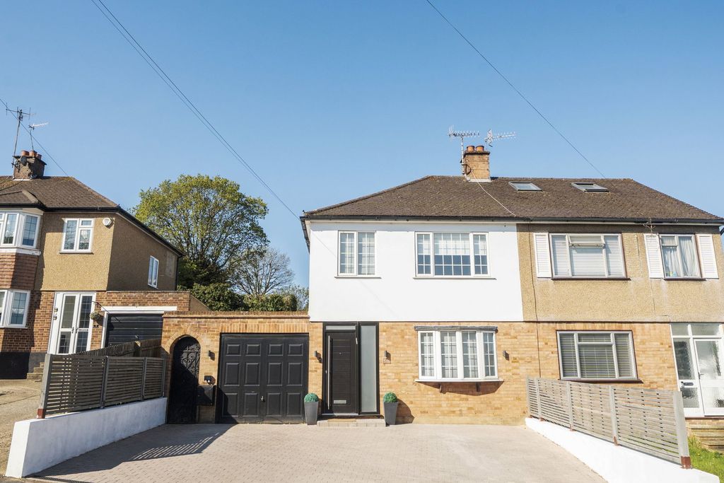 Property photo 1 of 20