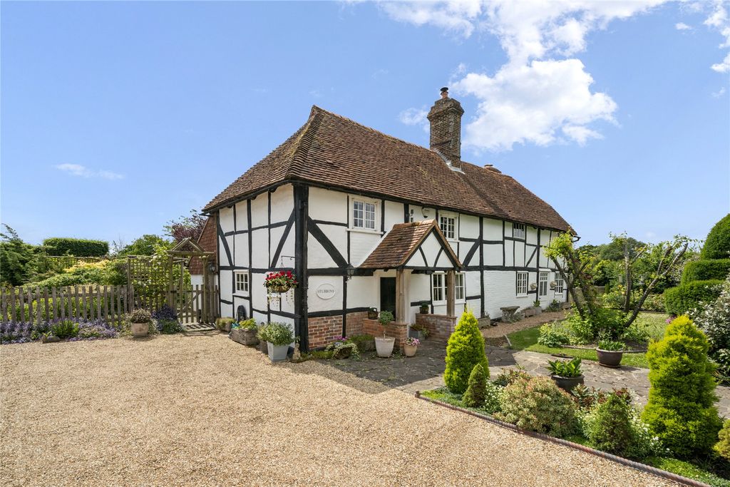 Property photo 2 of 37 Picture No. 44