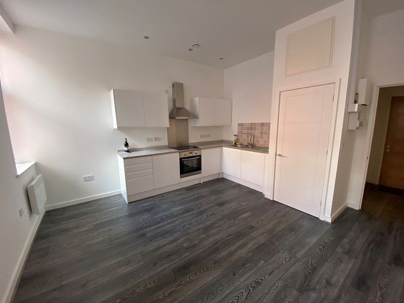 Property photo 2 of 7 2694-Pra12250-2-Raw