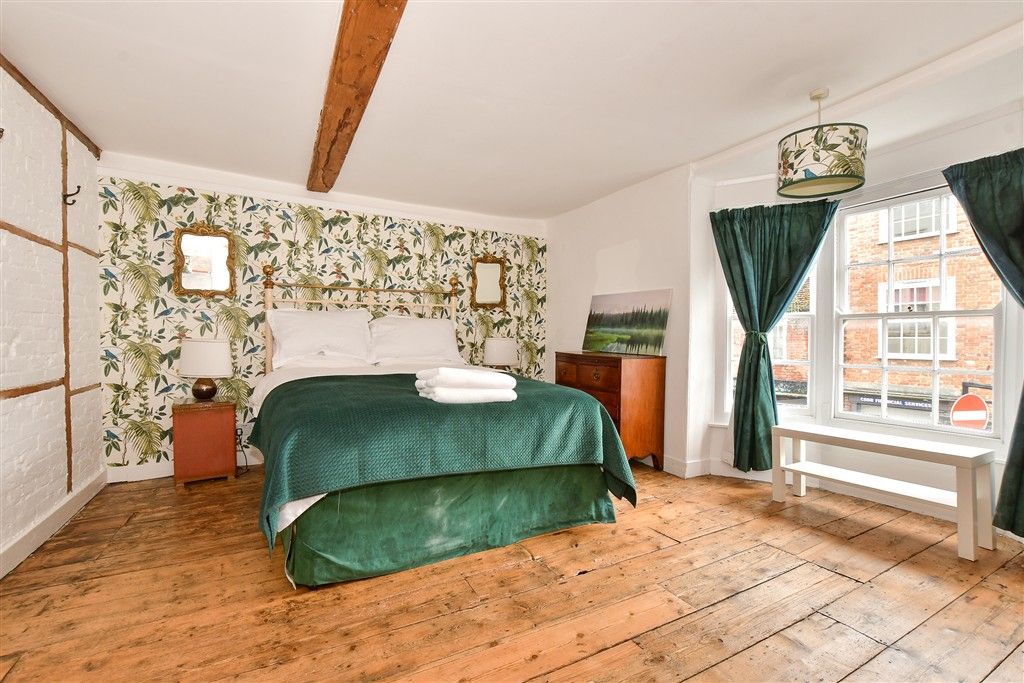 Property photo 3 of 12 Bedroom 2
