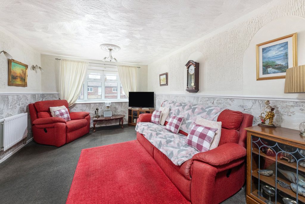 Property photo 3 of 10 Picture No. 05