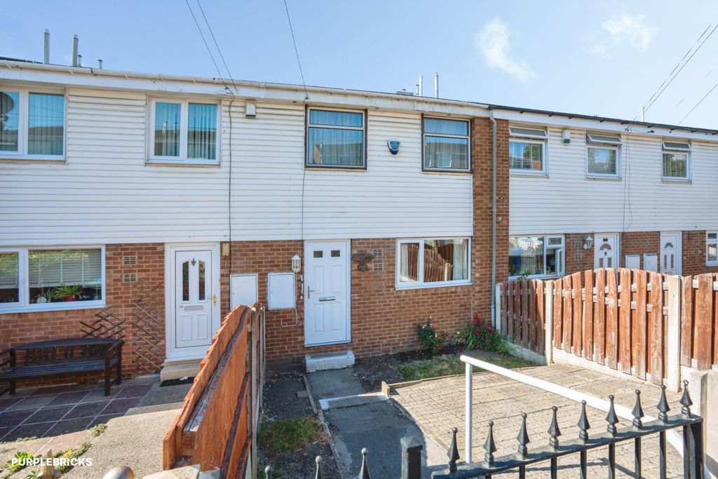 Property photo 1 of 27