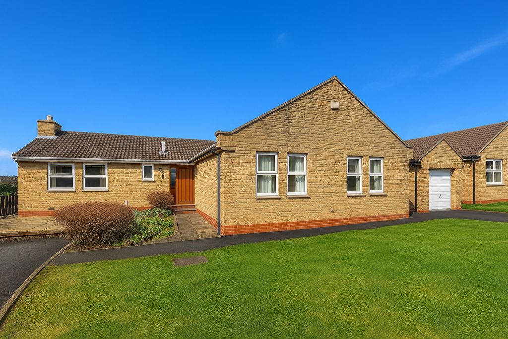 Property photo 1 of 11 Designer (2)