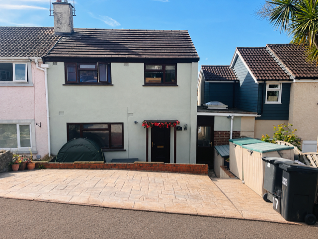 Property photo 1 of 24