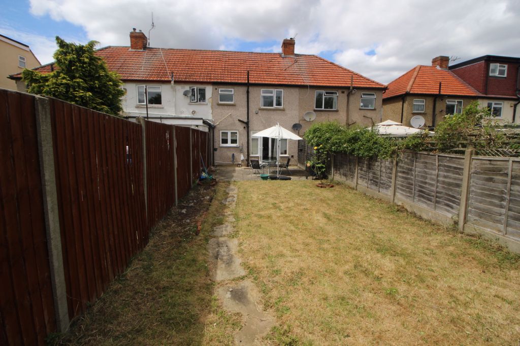 Property photo 3 of 12 Photo 20