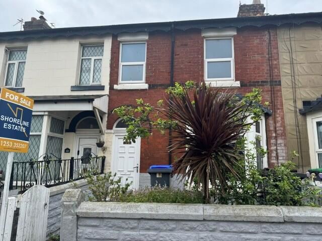 Property photo 1 of 9