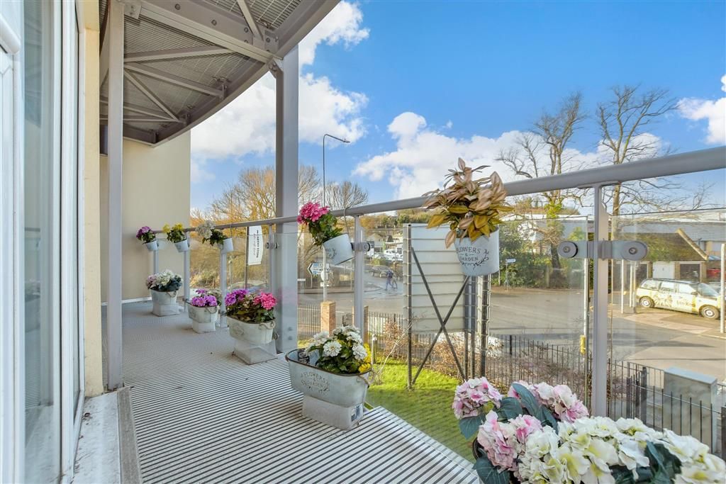 Property photo 2 of 15 Balcony / Terrace