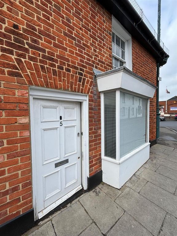 Property photo 1 of 11 Media-1707487392311-5704526770.Jpeg