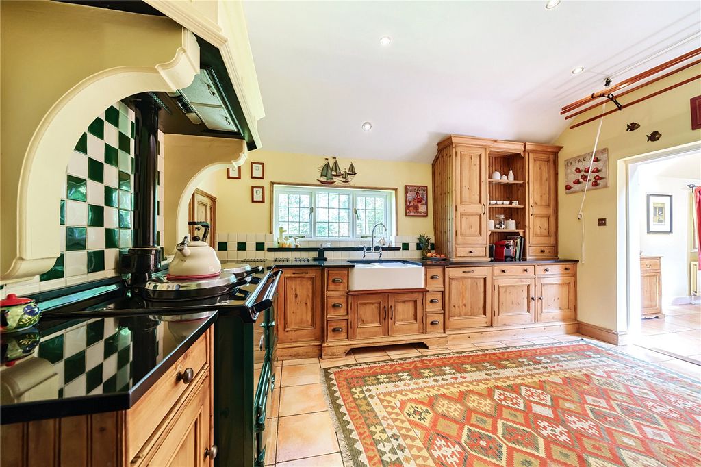 Property photo 2 of 19 Picture No. 45