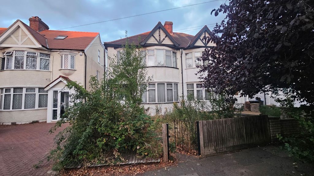 Property photo 1 of 4