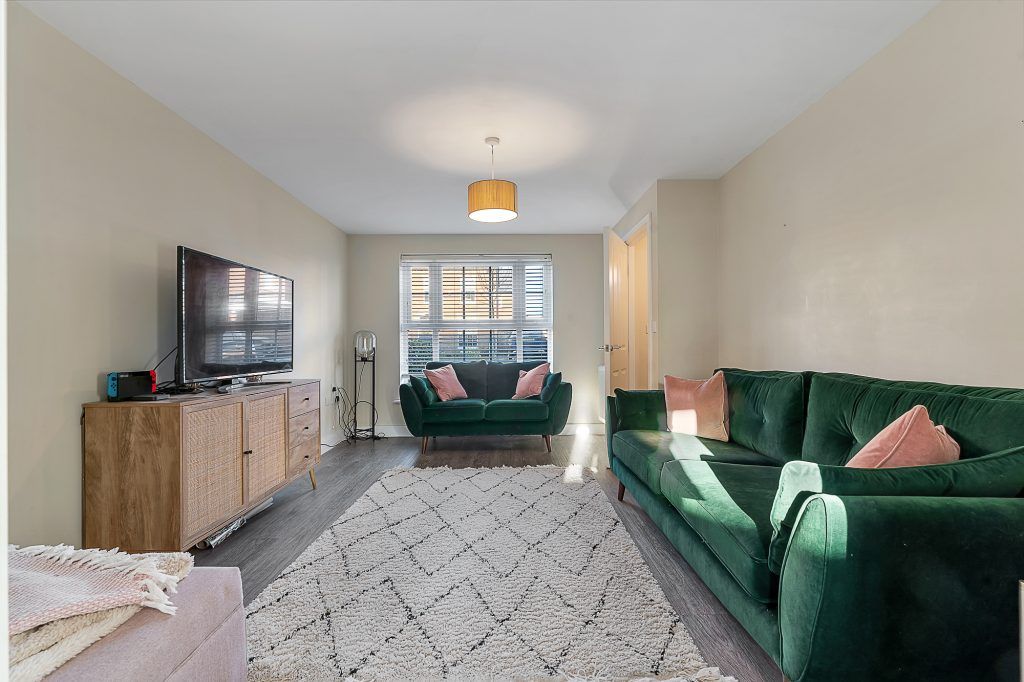 Property photo 3 of 24