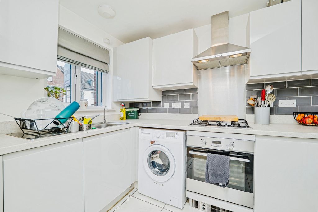 Property photo 3 of 19 P1409760