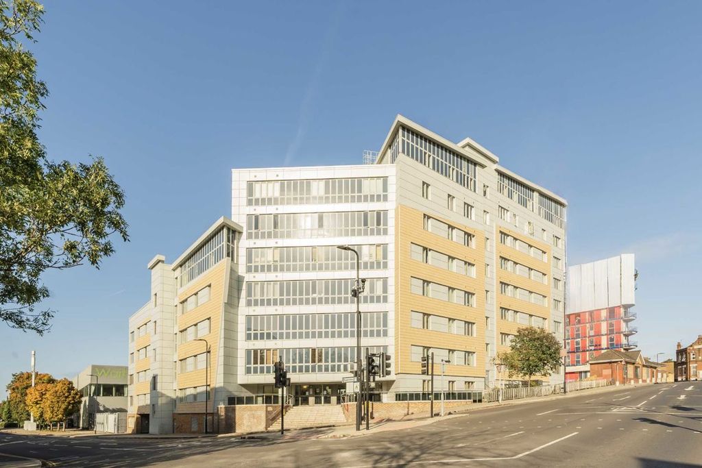 Property photo 1 of 7