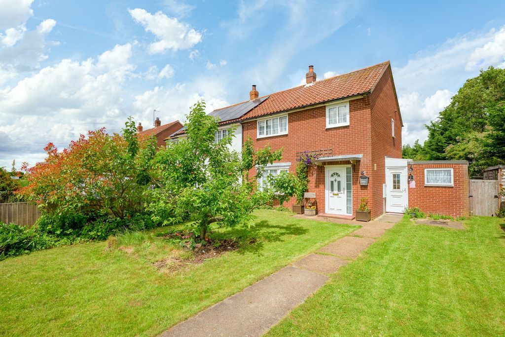 Property photo 1 of 27
