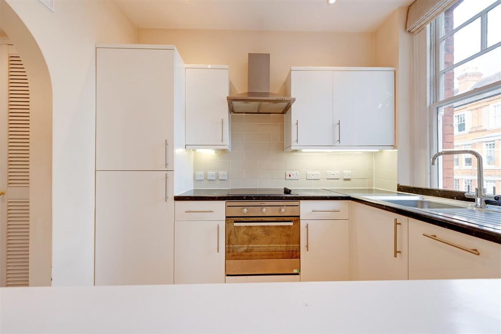 Property photo 2 of 12 53460_Hi-Res(13).Jpg