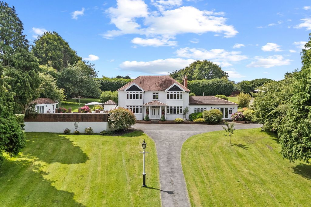 Property photo 3 of 56
