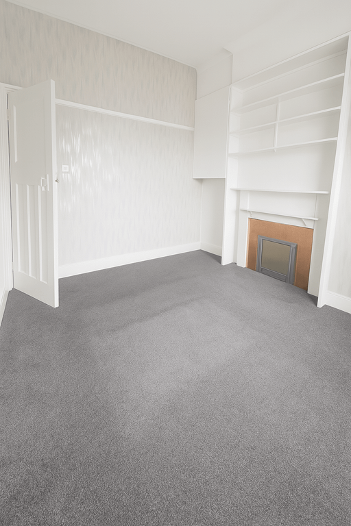 Property photo 3 of 10 Room 1