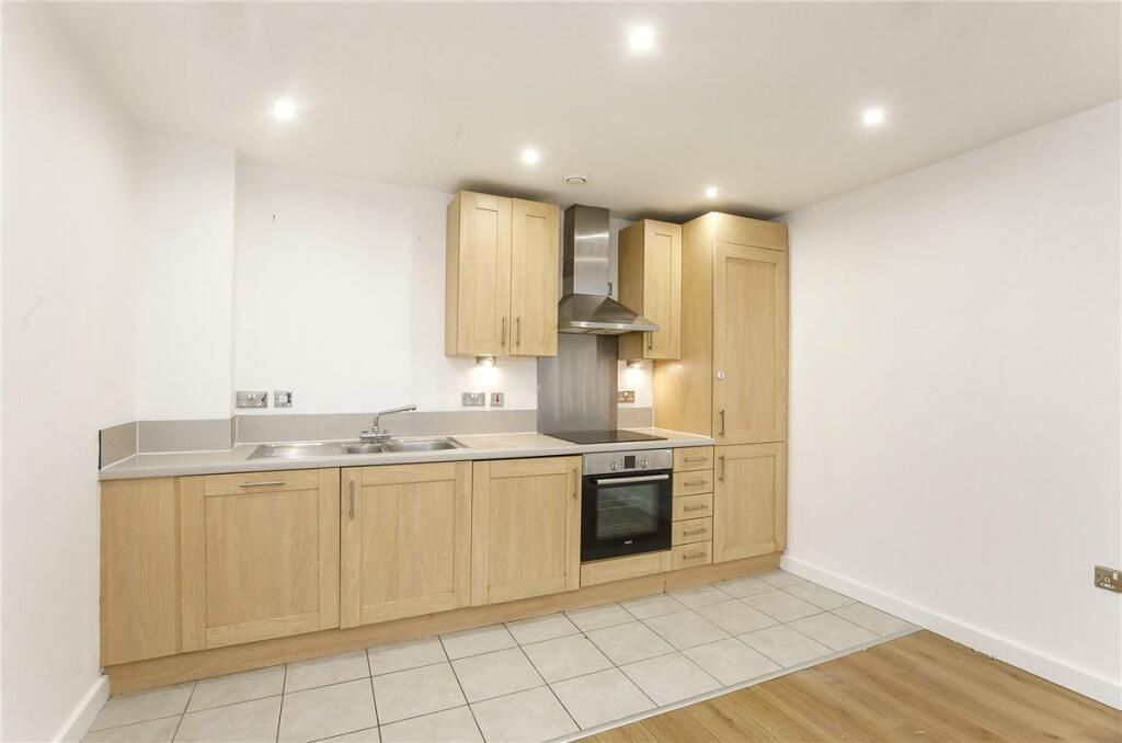 Property photo 2 of 5