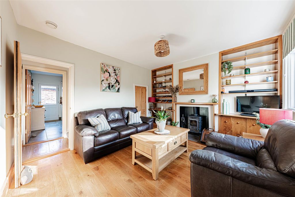 Property photo 2 of 23 L J Imaging-19.Jpg