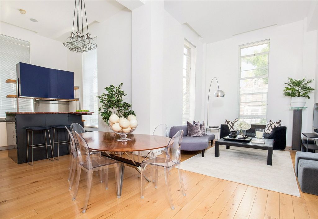 Property photo 2 of 15 Picture No. 01