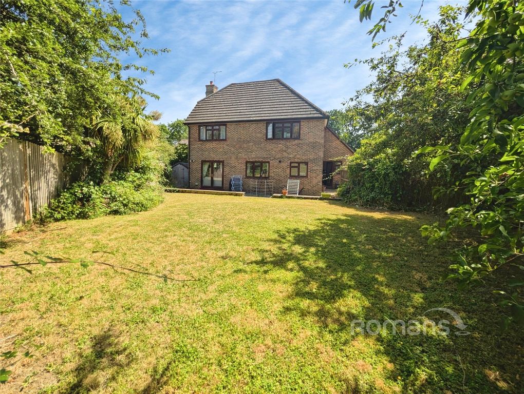 Property photo 2 of 23 Picture No. 32