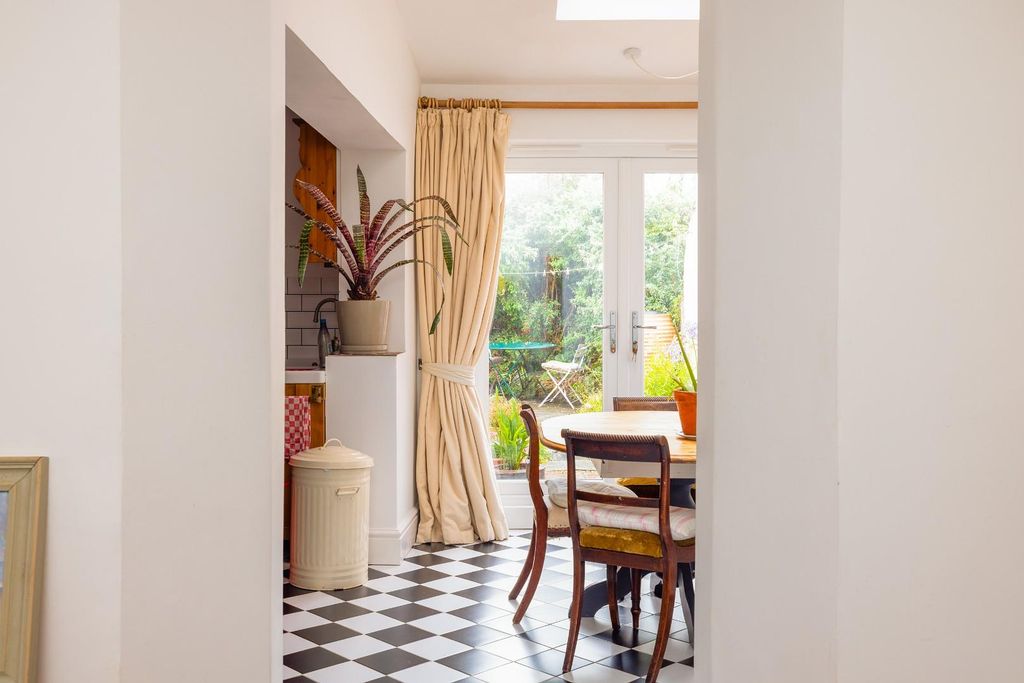 Property photo 3 of 40 014A3146.Jpg