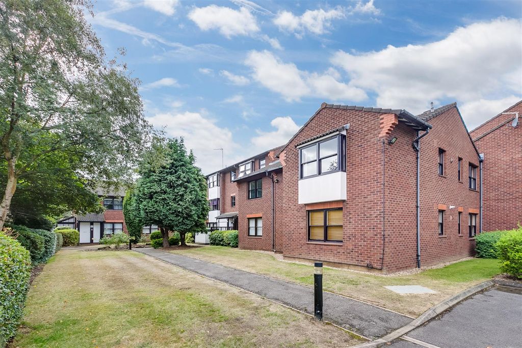 Property photo 1 of 7